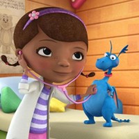 Doc McStuffins with Stuff in a scene from Disney Junior's animated series "Doc McStuffins"