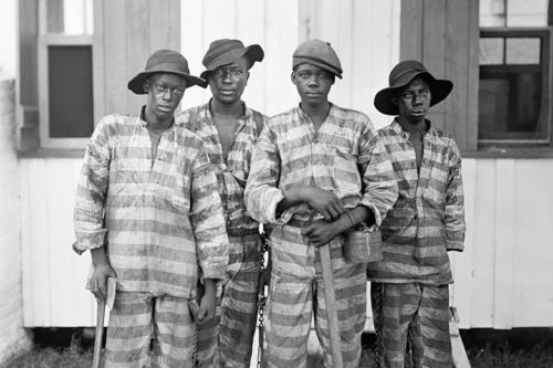 A Southern chain gang from the 1900s. (Detroit Publishing Company/United States Library of Congress)