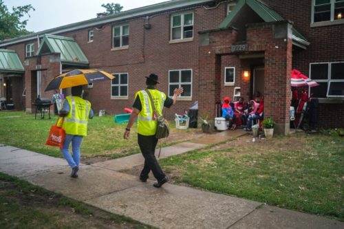 Paul Abernathy and LaRay w Health supplies