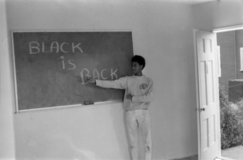 Black-is-Back Black-is-Back