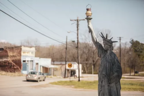 An imitation of the Statue of Liberty in Mason, a city that fought back against the Tennessee comptroller (Andrea Morales/NBC News)
