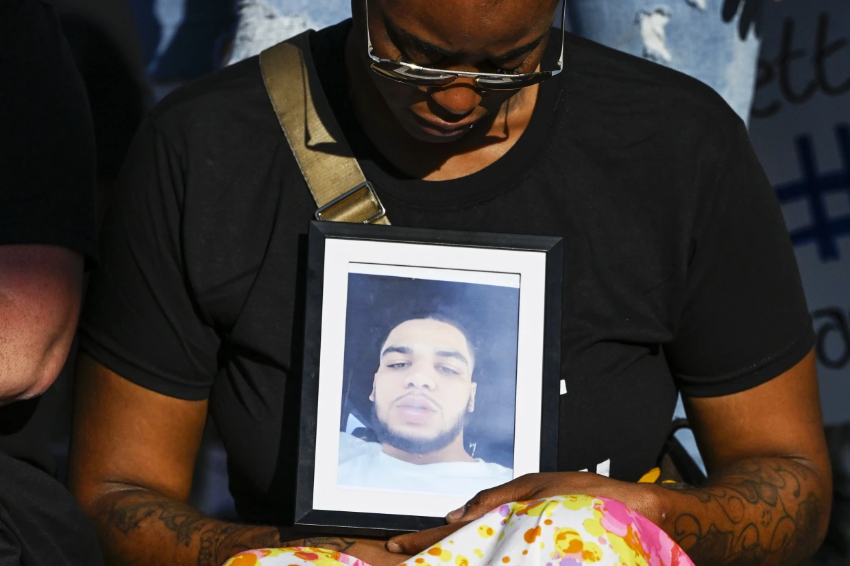 After a Black man is fatally shot in bed by officers, Ohio police