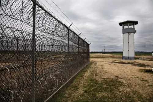 220720-angola-state-prison-ONETIMEuse-mn-1505-e93724 A guard tower at Louisiana State Penitentiary, also known as Angola. (Kathrin Harms / Redux)