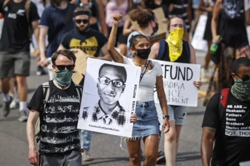 Elijah McClain protest in Aurora, Colorada