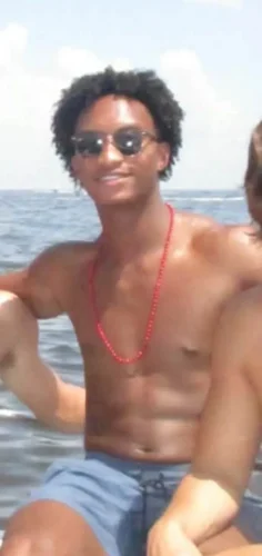 Nolan Xavier Wells, 18, was last seen alive on July 4 while with friends on Horn Island in Mississippi. (Family photo via Facebook)