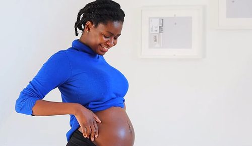 With growing support networks online and in person, these moms say they’re changing the narrative around Black single motherhood. (Lempies, Wikimedia)